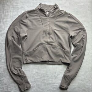 90 Degree By Reflex Gray Crop Top